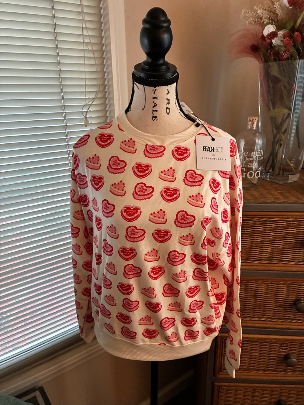 Beach Riot Cream Sweatshirt with Pink Heart & Cake Motif
